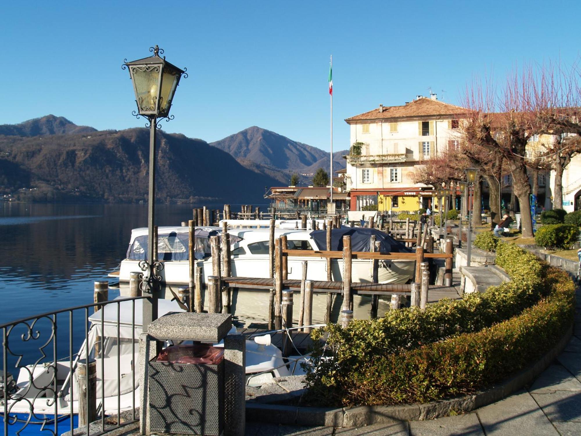 -Ortaflats- Appartamento Belvedere Orta San Giulio Bagian luar foto