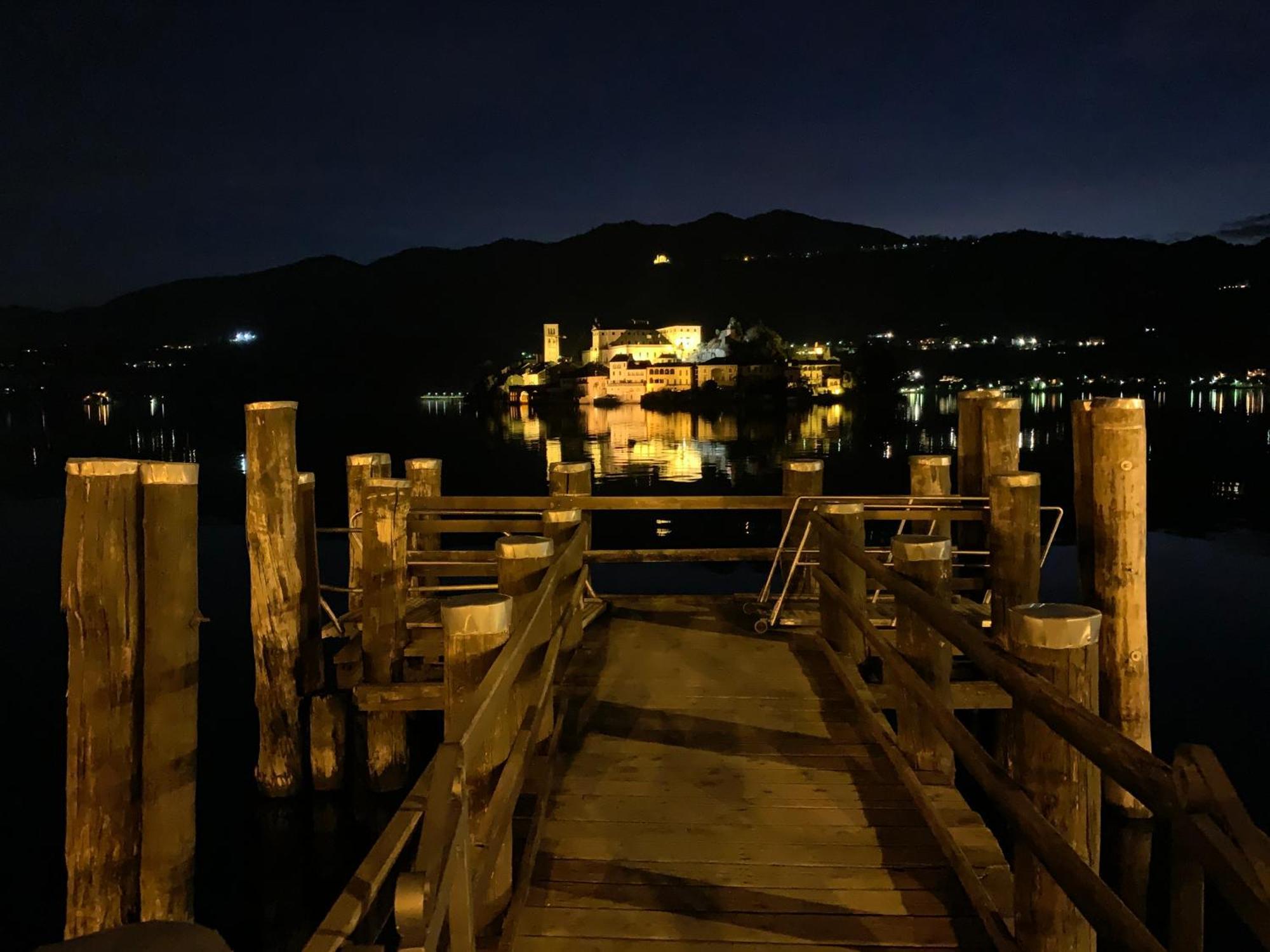 -Ortaflats- Appartamento Belvedere Orta San Giulio Bagian luar foto