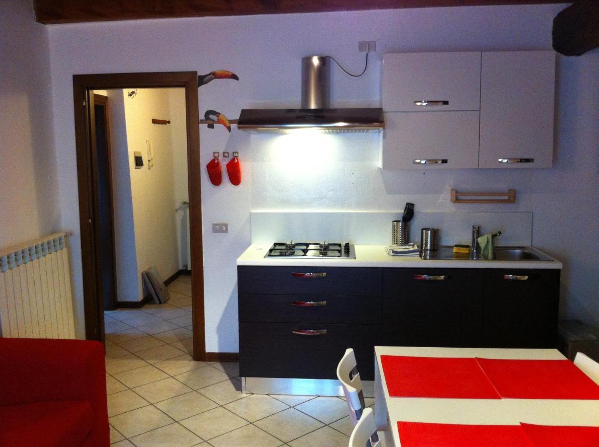 -Ortaflats- Appartamento Belvedere Orta San Giulio Ruang foto